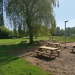Location De Mobilhomes 3 Chambres, 3 Etoiles Aldeamento Turístico Ivry-la-Bataille