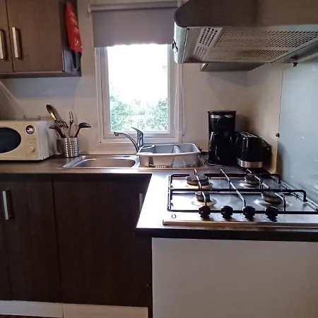 Location De Mobilhomes 3 Chambres, 3 Etoiles 홀리데이파크 Ivry-la-Bataille