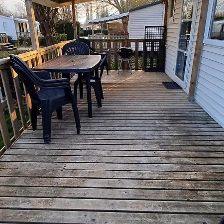 Location De Mobilhomes 3 Chambres, 3 Etoiles 홀리데이파크 *