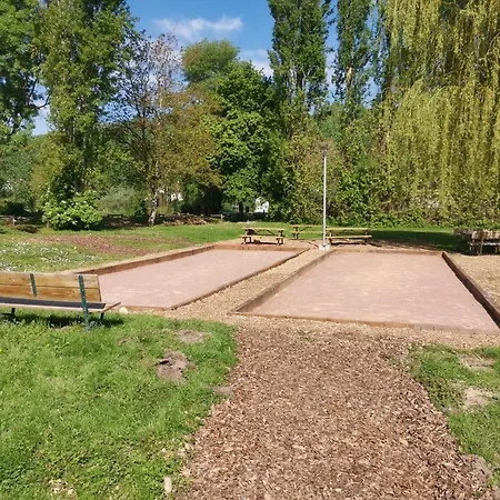 Location De Mobilhomes 3 Chambres, 3 étoiles * Ivry-la-Bataille